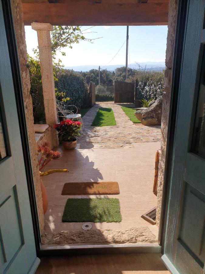 Rifugio Monte Pino Villa Telti Bagian luar foto