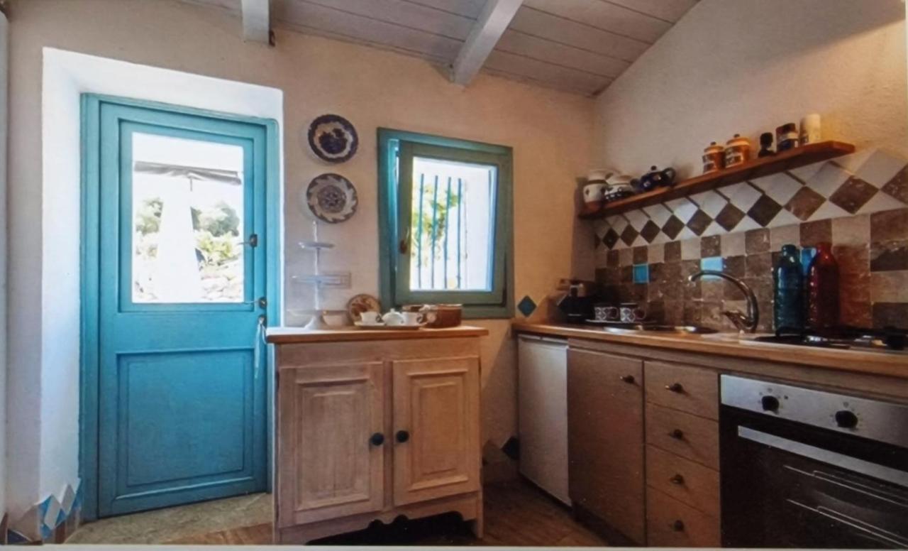 Rifugio Monte Pino Villa Telti Bagian luar foto