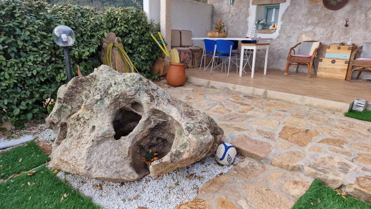 Rifugio Monte Pino Villa Telti Bagian luar foto