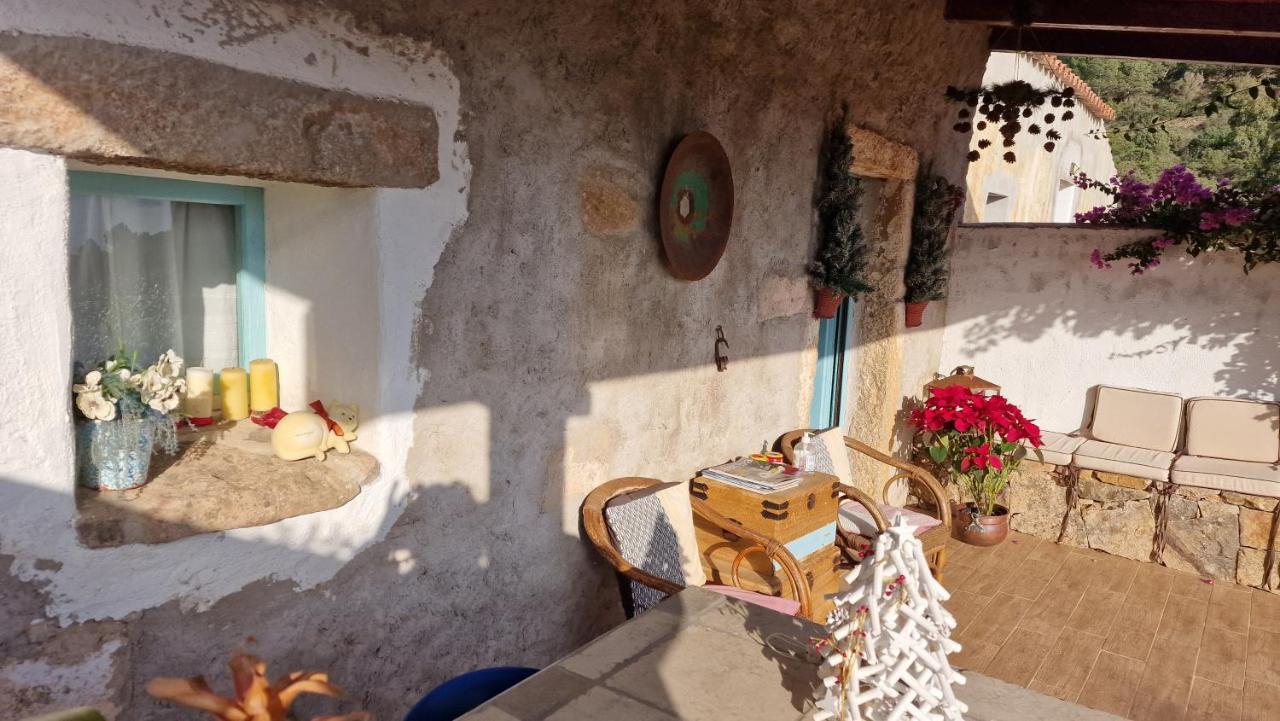 Rifugio Monte Pino Villa Telti Bagian luar foto