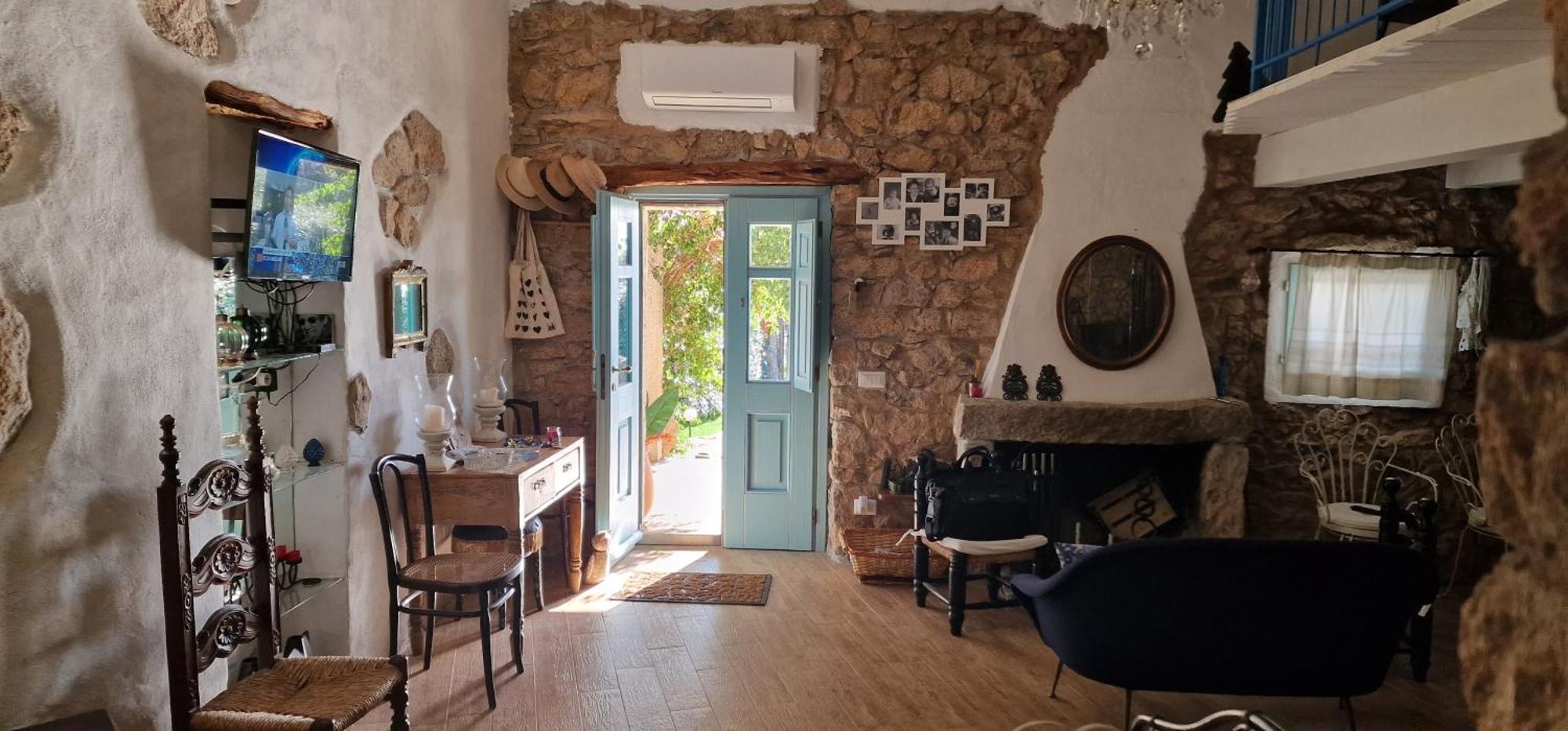 Rifugio Monte Pino Villa Telti Bagian luar foto
